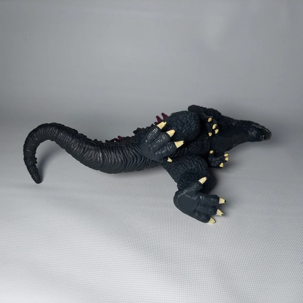 Bandai Namco godzilla 2000